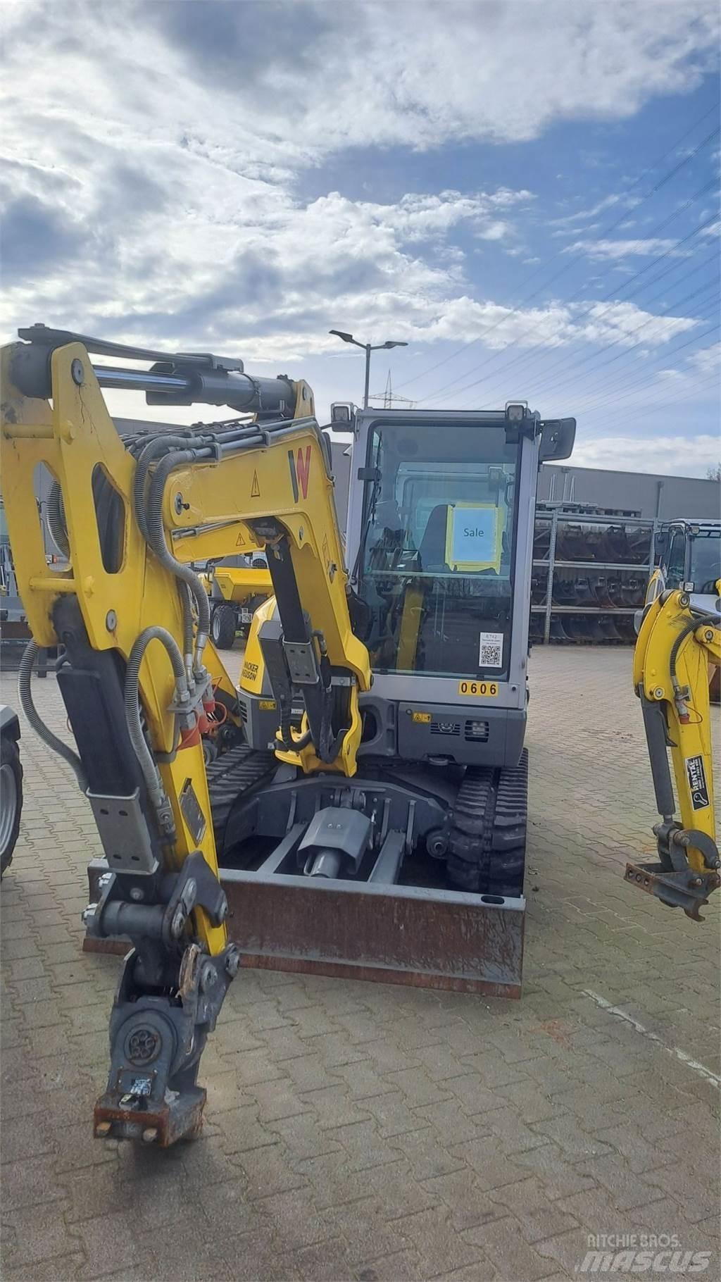 Wacker Neuson ET42 Paletli ekskavatörler