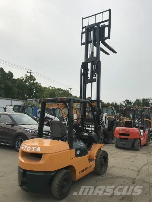Toyota FD 30 Dizel forkliftler