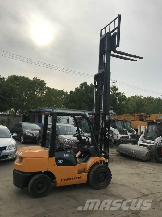 Toyota FD 30 Dizel forkliftler