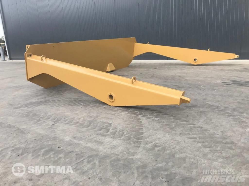 CAT 740B Arka kapaklar