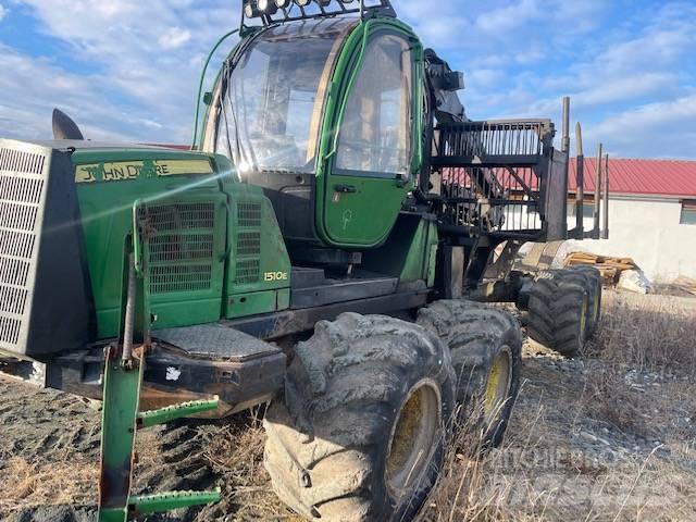 John Deere 1510 E Tomruk yükleyici traktörler