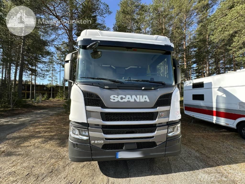 Scania P 250 Kapali kasa kamyonlar