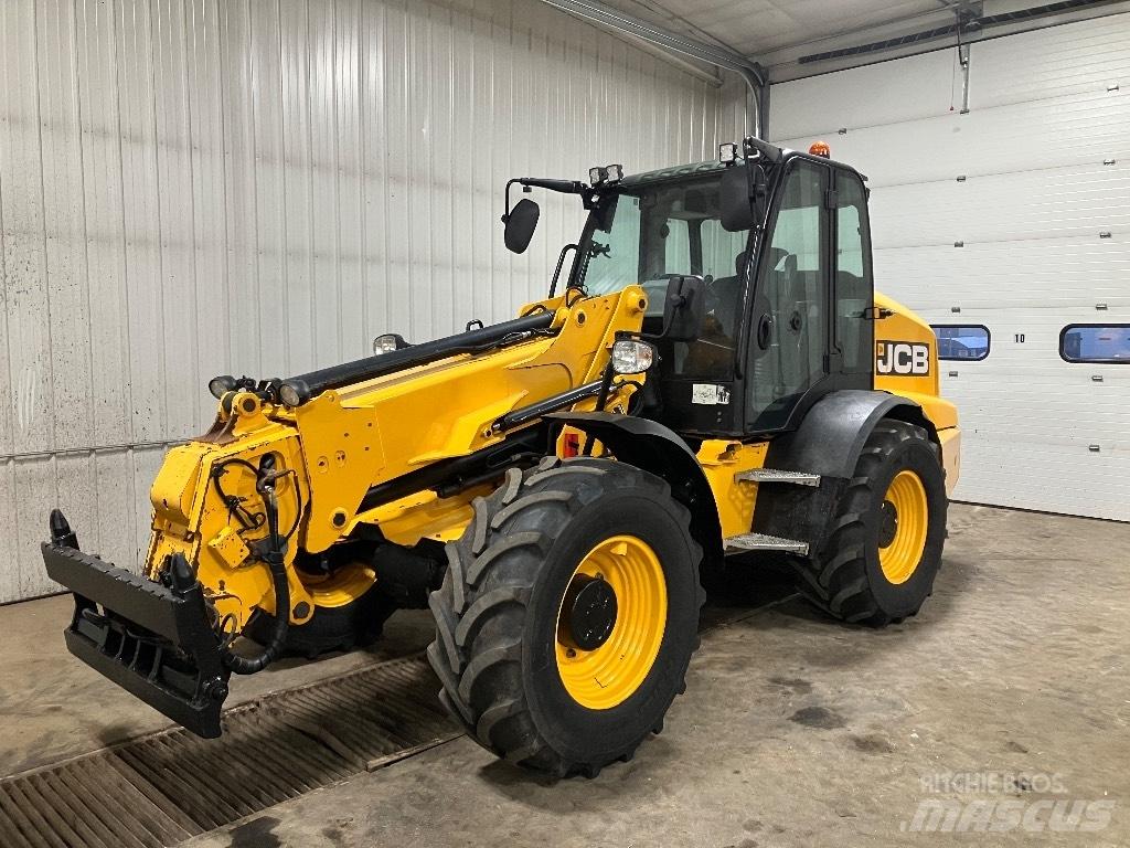 JCB TM 320 Tekerlekli yükleyiciler