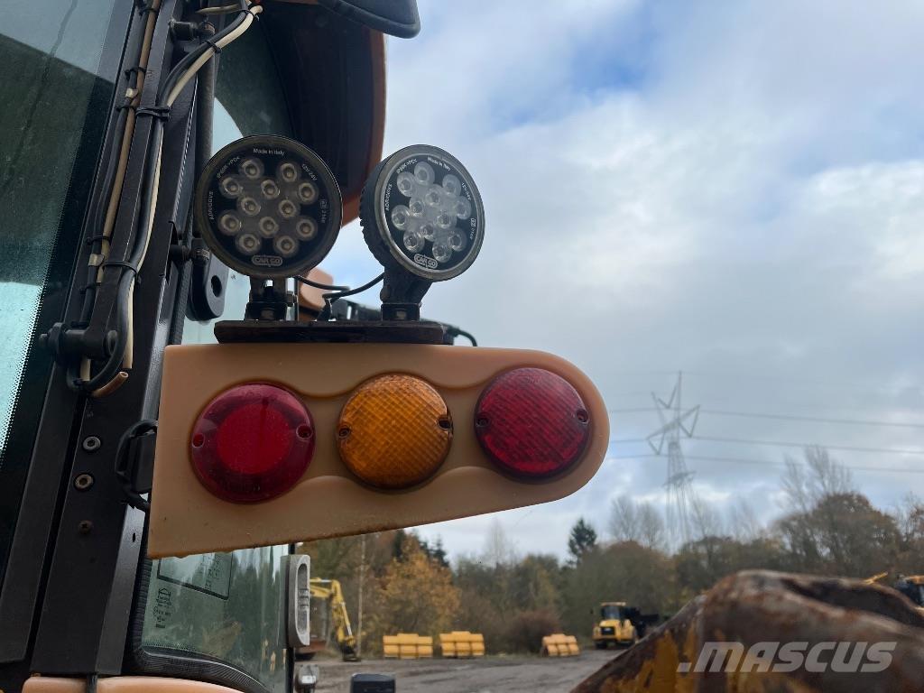 Hydrema 926D Kazıcı yükleyiciler - beko loder