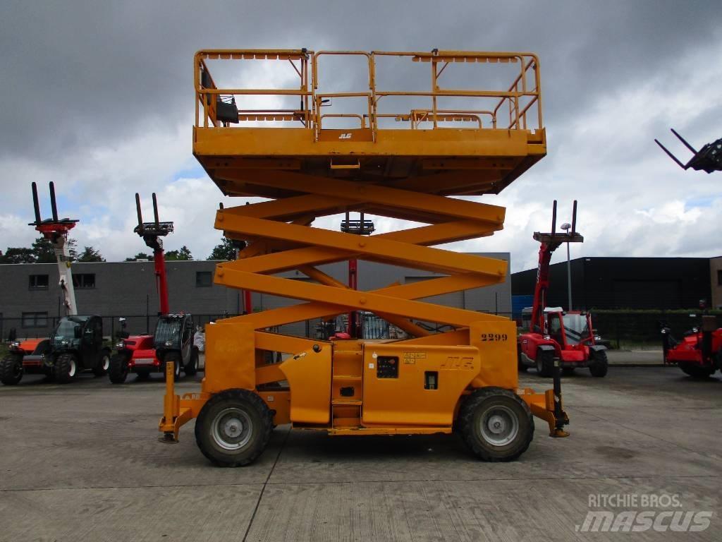 JLG 4394RT (337) Makasli platformlar