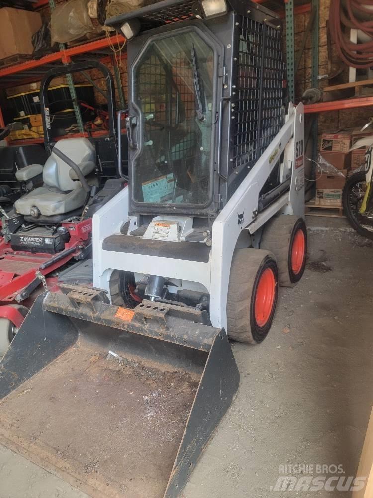 Bobcat S 70 Skid steer loderler