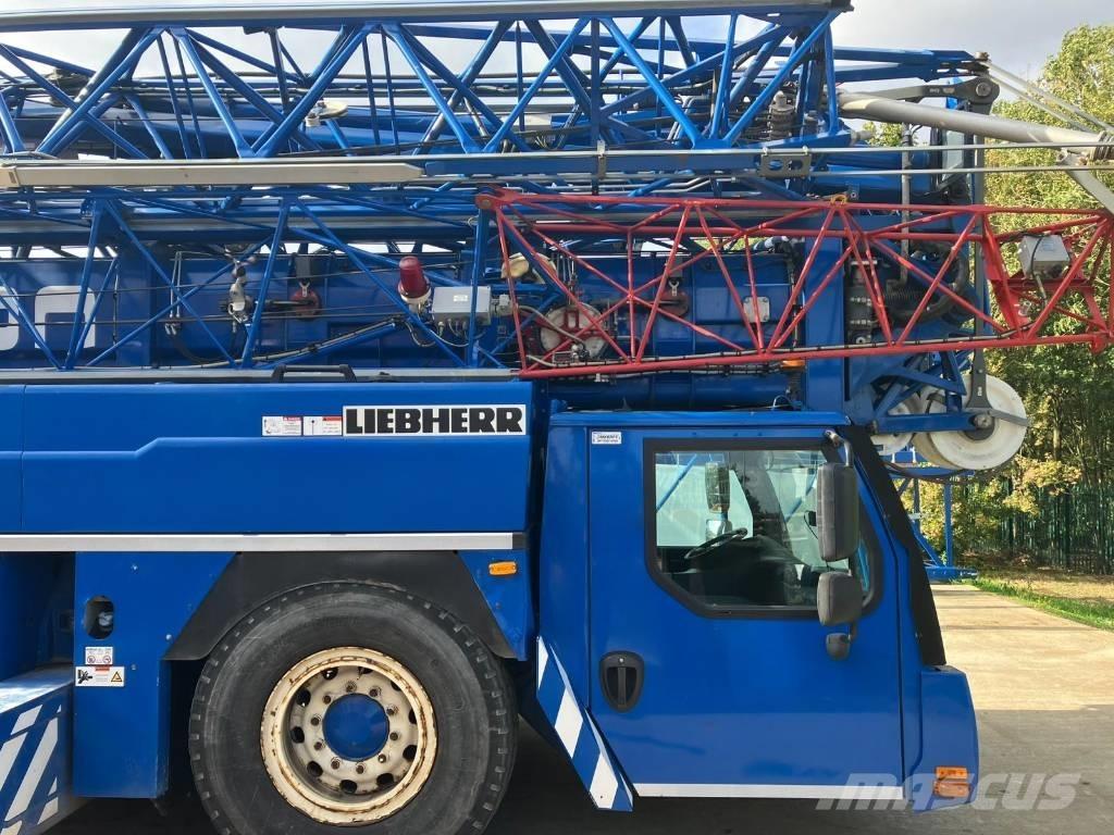 Liebherr MK 140 Plus Yol-Arazi Tipi Vinçler (AT)