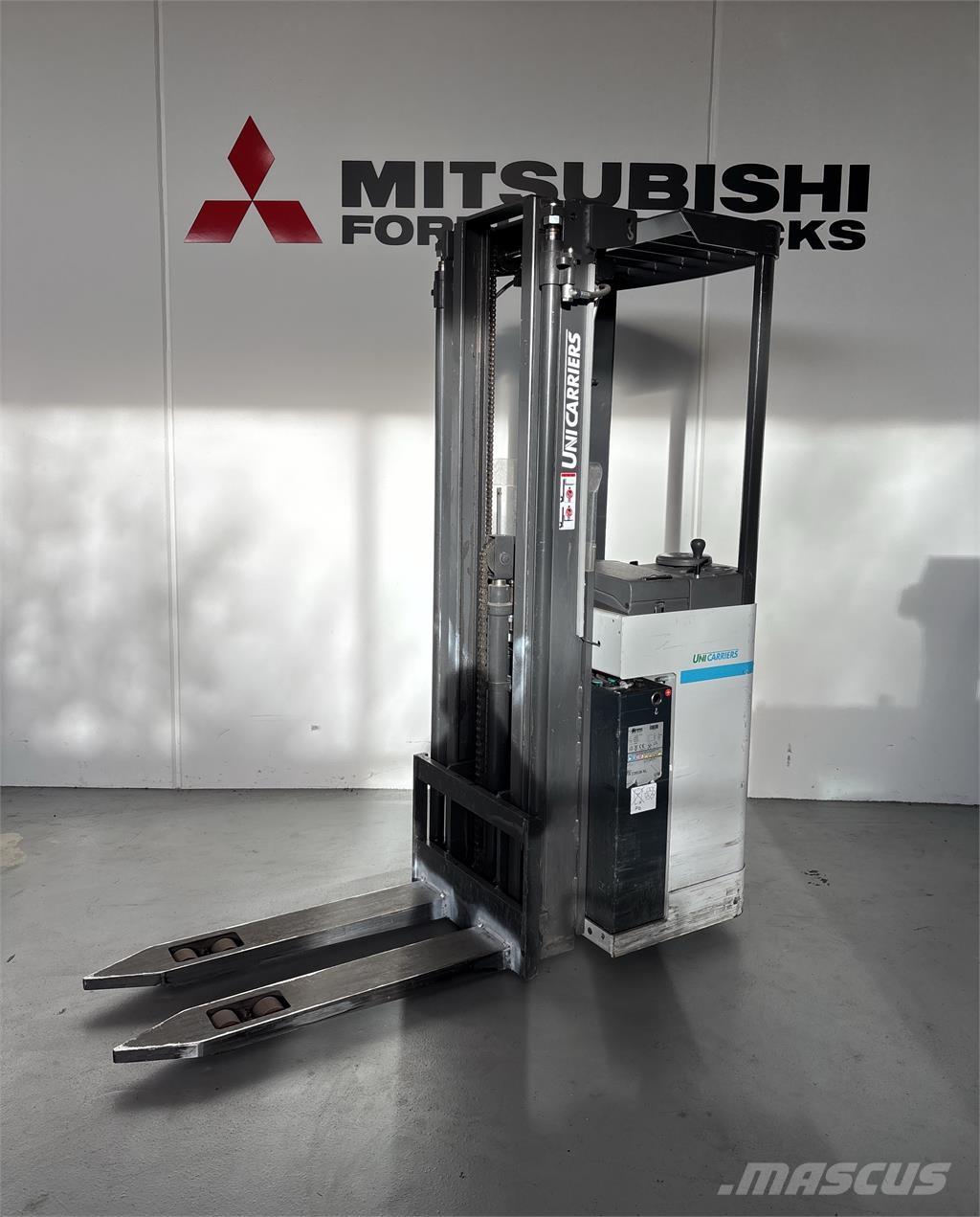 Atlet A160 Akülü depo ekipmanları