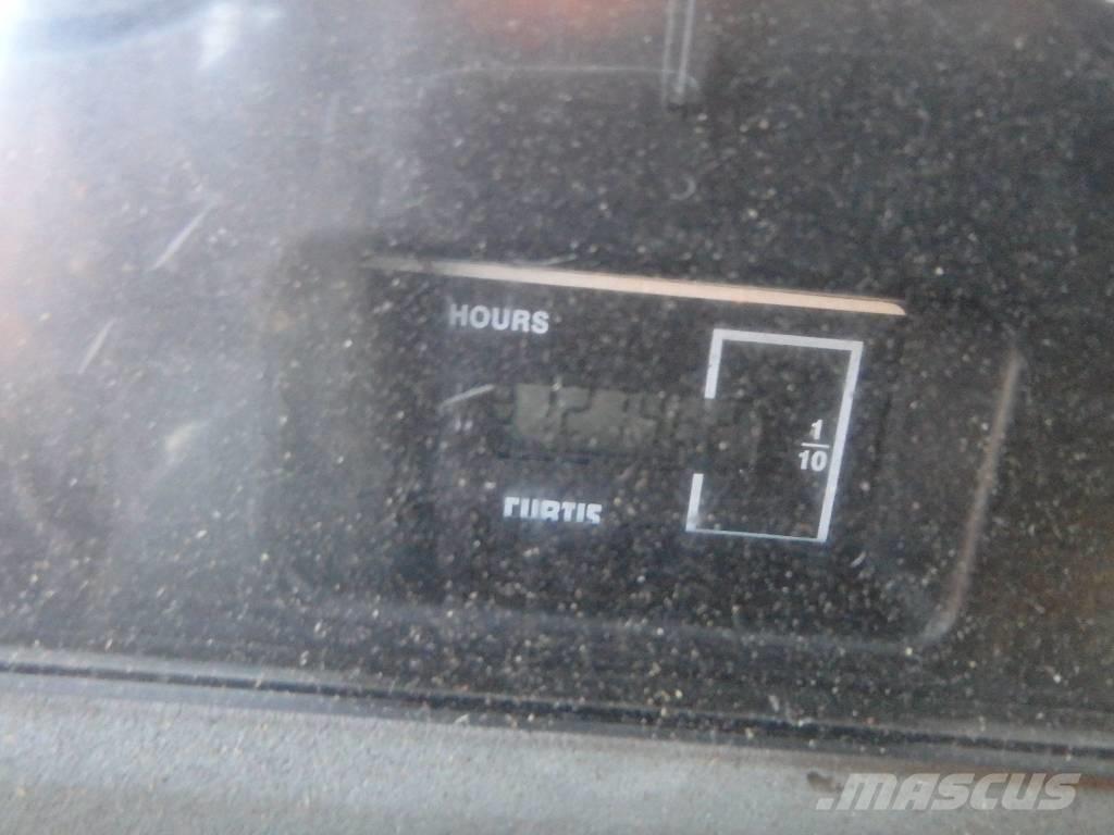 Daewoo Mega 250 4x4 Tekerlekli yükleyiciler