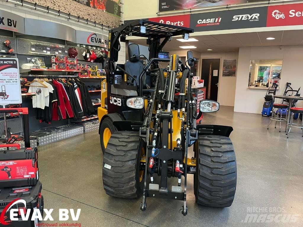 JCB 403 Plus Tekerlekli yükleyiciler
