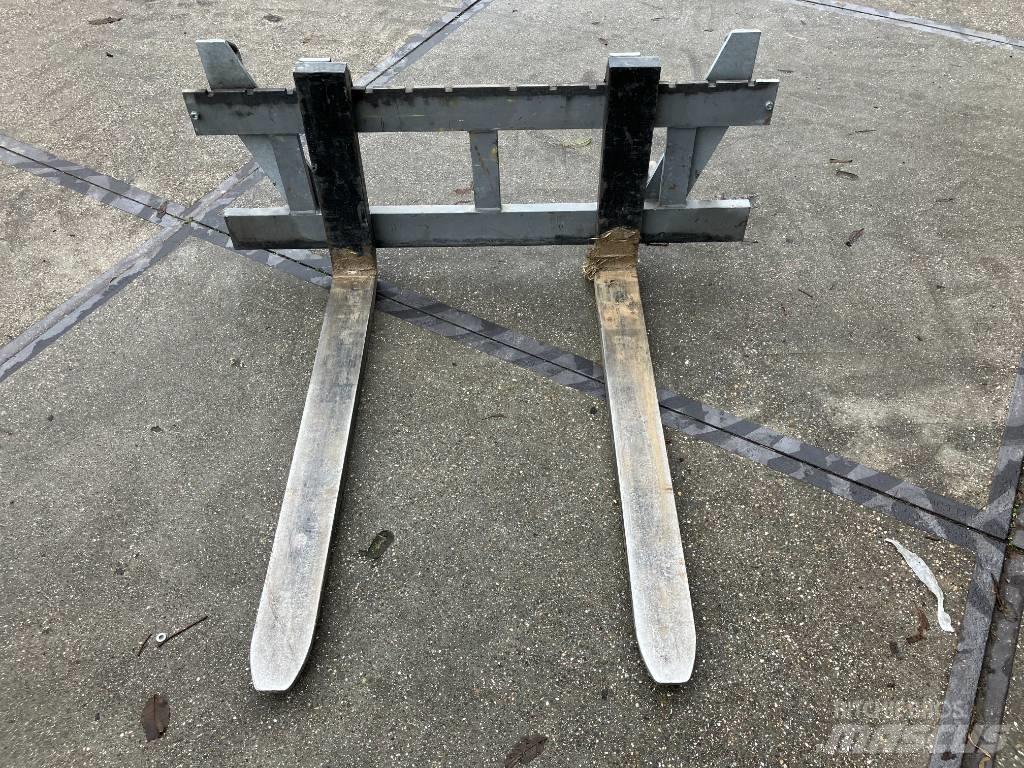 Hemach Palletvorken Ön yükleyici atasmanlar