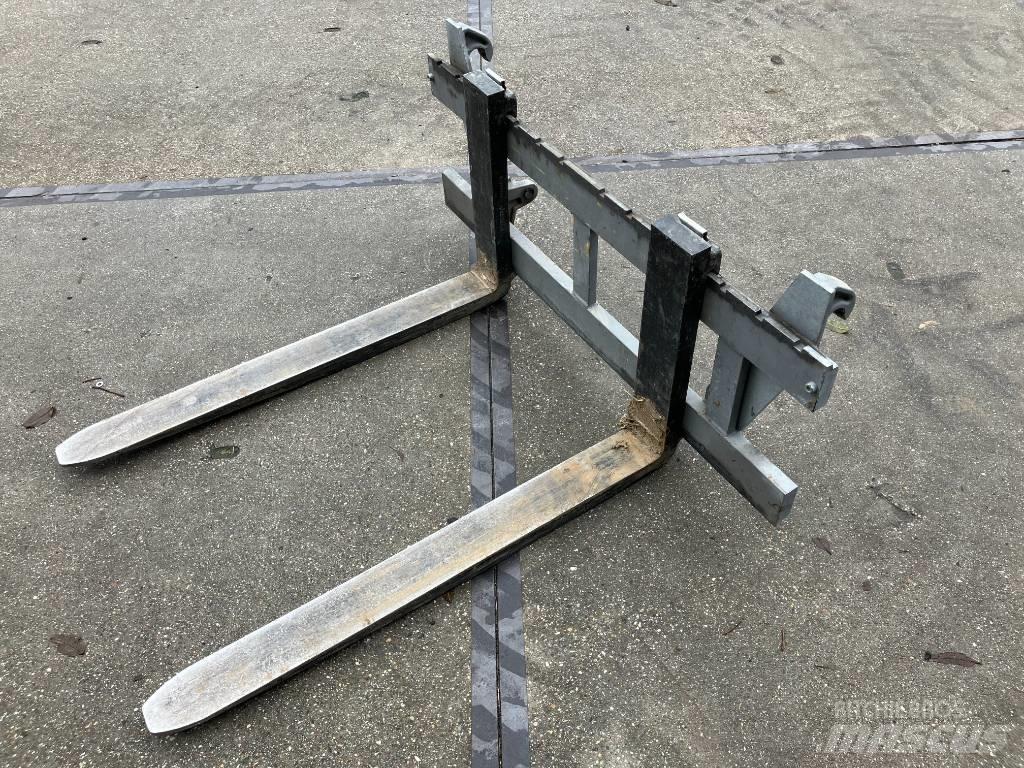Hemach Palletvorken Ön yükleyici atasmanlar