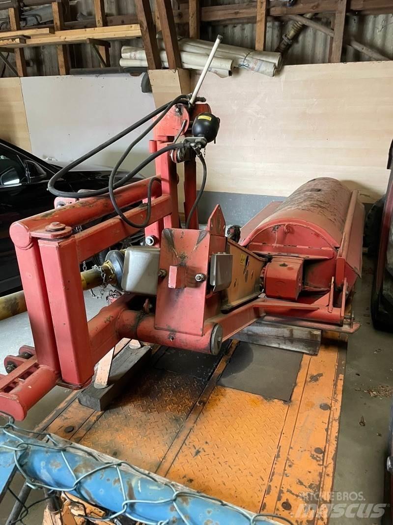 Dücker USM 21 R 2 Diger yol bakim makinalari