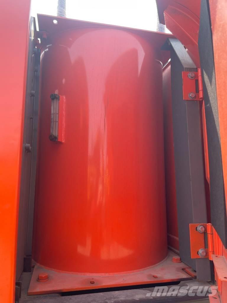 Hitachi ZX 240 Paletli ekskavatörler