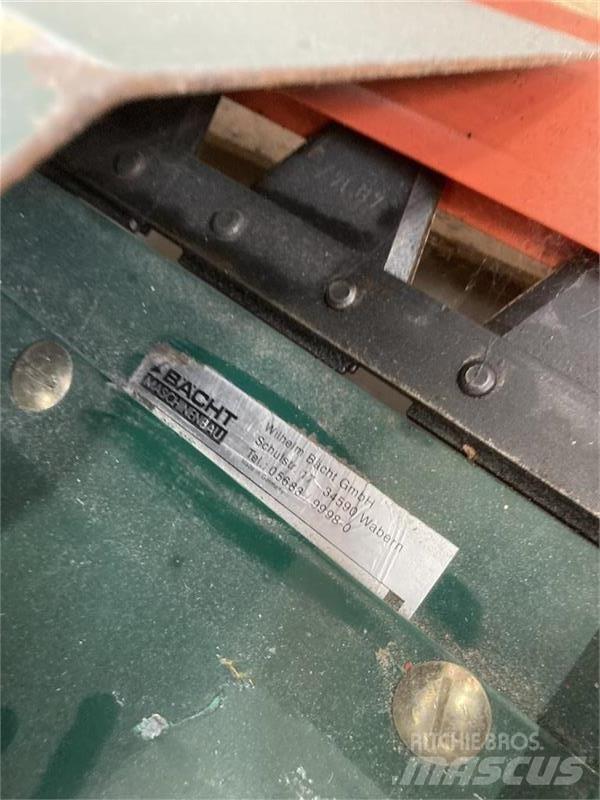 CLAAS BACHT SIDEKNIV Biçerdöver aksesuarlari