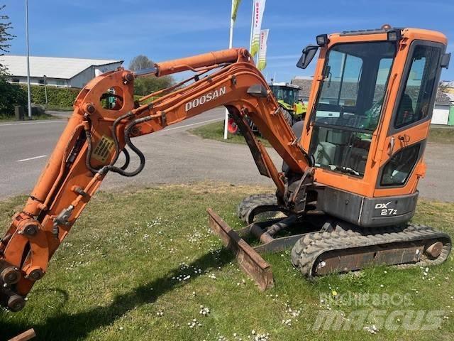 Doosan DX 27 Z Mini ekskavatörler, 7 tona dek