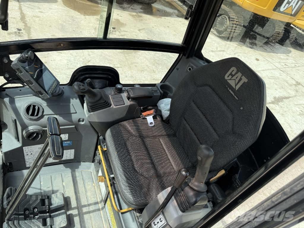 CAT 302 CR Mini ekskavatörler, 7 tona dek