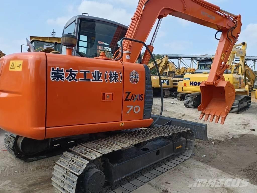 Hitachi ZX70 Mini ekskavatörler, 7 tona dek
