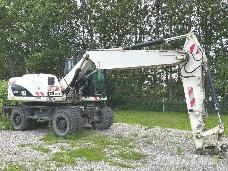 CAT M 316 D Lastik tekerli ekskavatörler