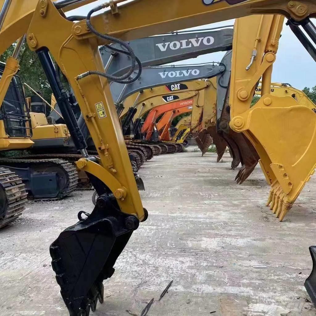 CAT 303.5 Paletli ekskavatörler