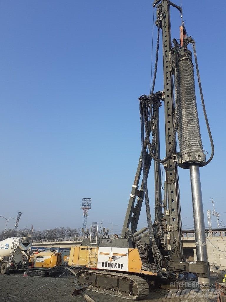 Liebherr LRB255 Kazik ve ankraj makinalari