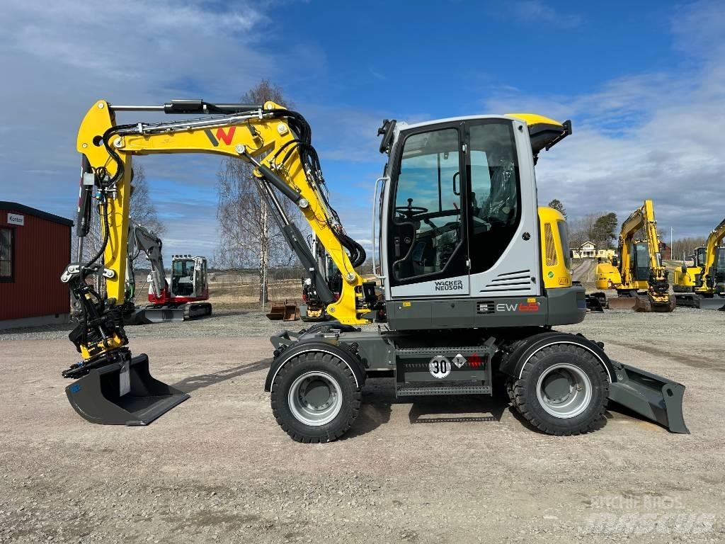 Wacker Neuson EW65 Lastik tekerli ekskavatörler