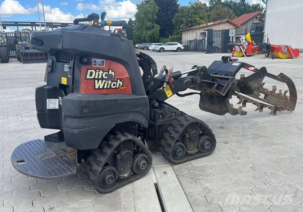 Ditch Witch R300 Paletli damperler