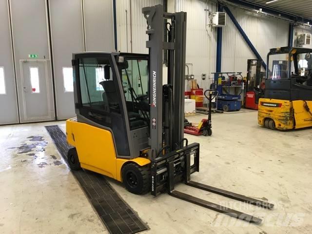 Jungheinrich EFG 320 Elektrikli forkliftler