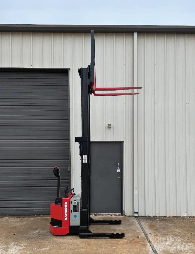 Raymond RSS40 Elektrikli forkliftler