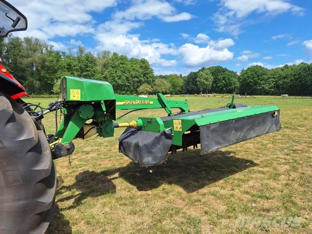 John Deere 328 Diskli çayir biçme makinasi