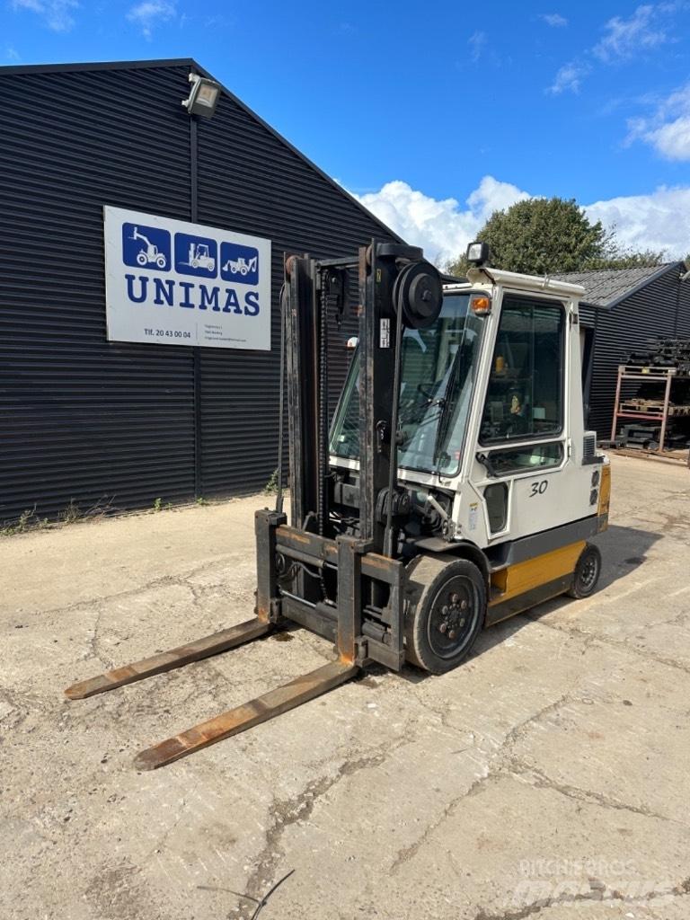 TCM FB 30-7 Elektrikli forkliftler