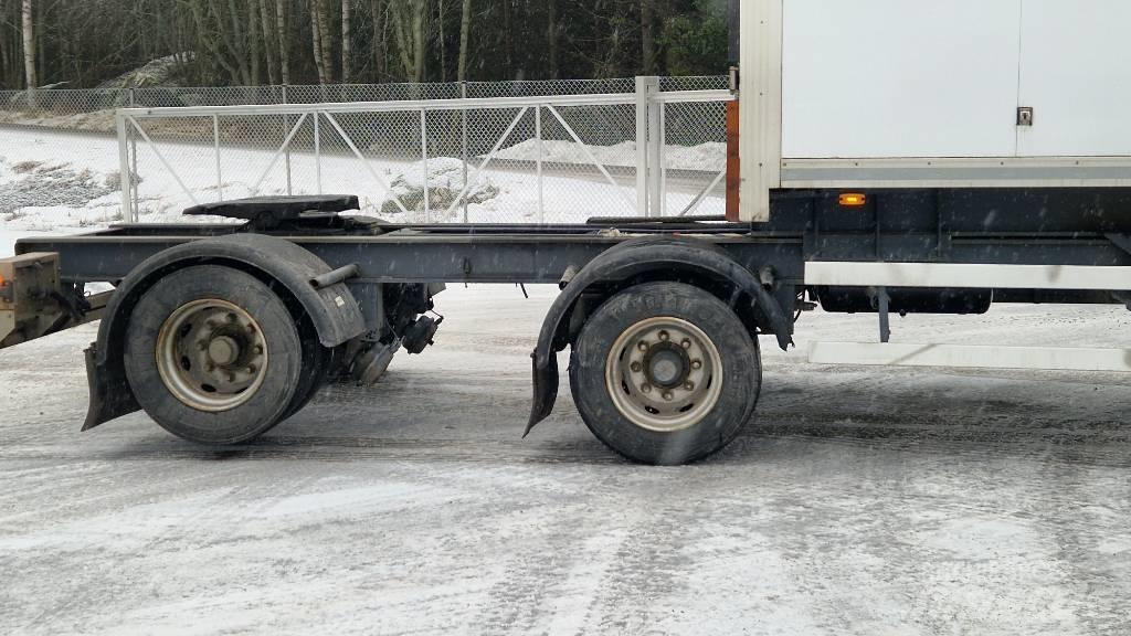Parator SVX15-20 Kapali kasa yari römorklar