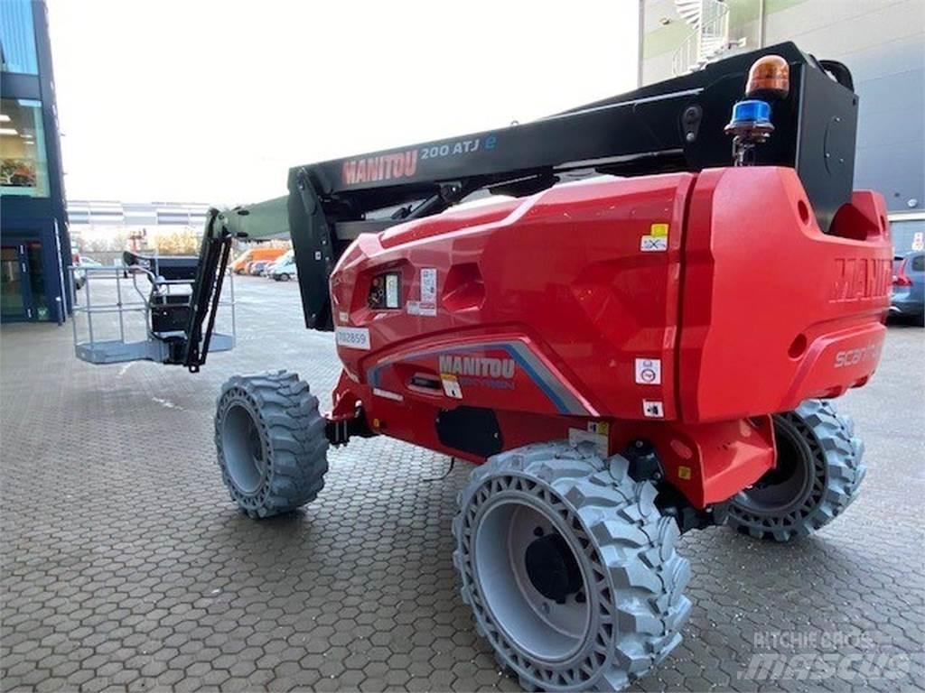 Manitou 200ATJE Körüklü personel platformları