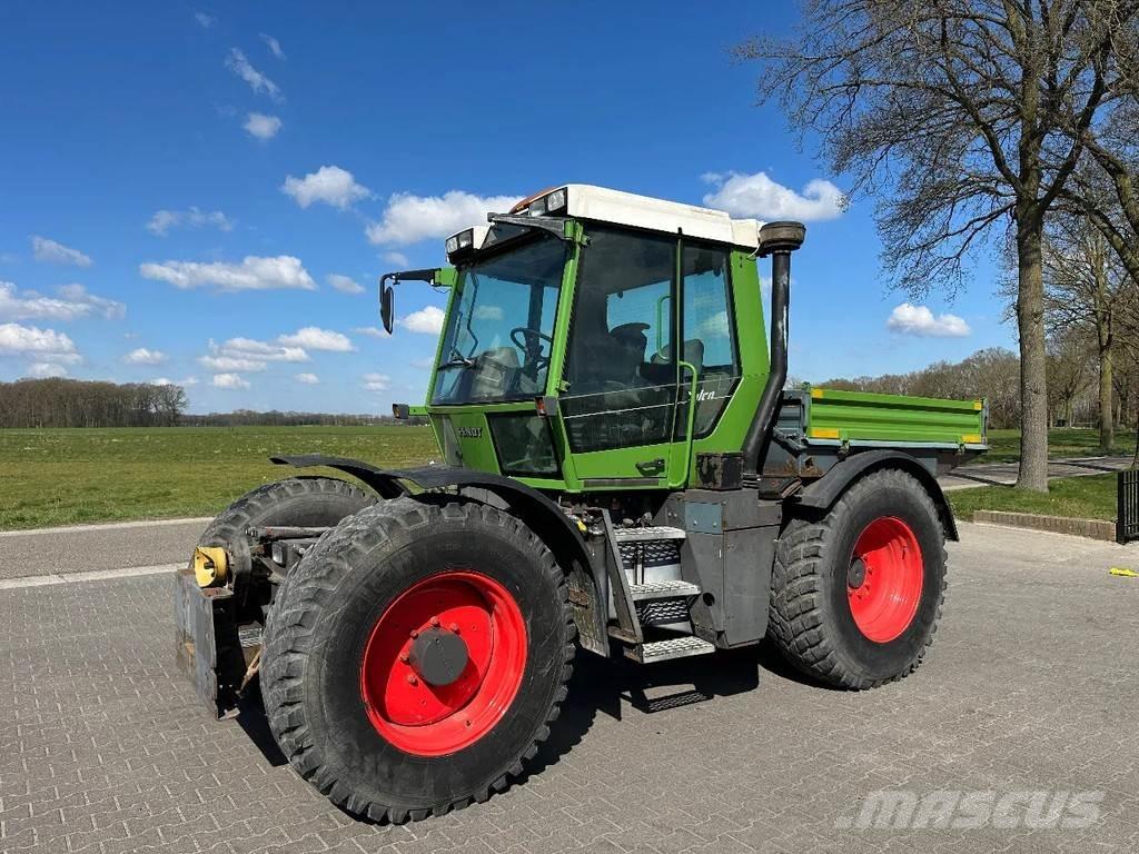 Fendt Xylon 520 Traktörler