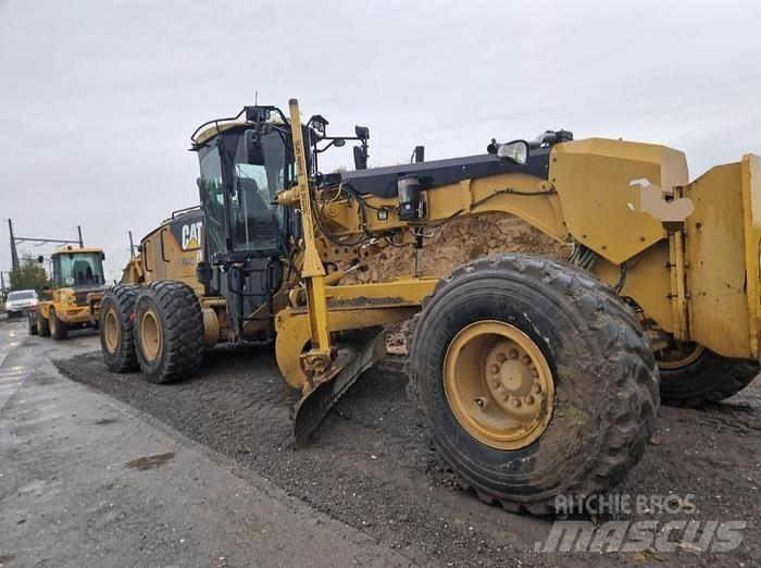 CAT 14M Greyderler