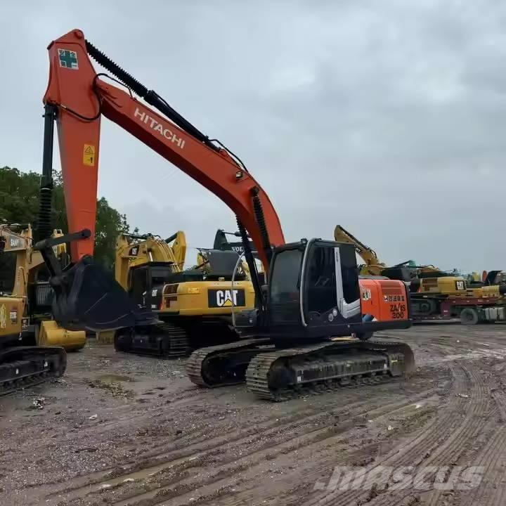 Hitachi ZX200 Paletli ekskavatörler