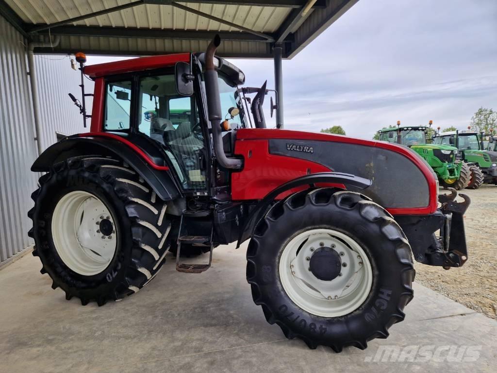 Valtra T 171 Traktörler