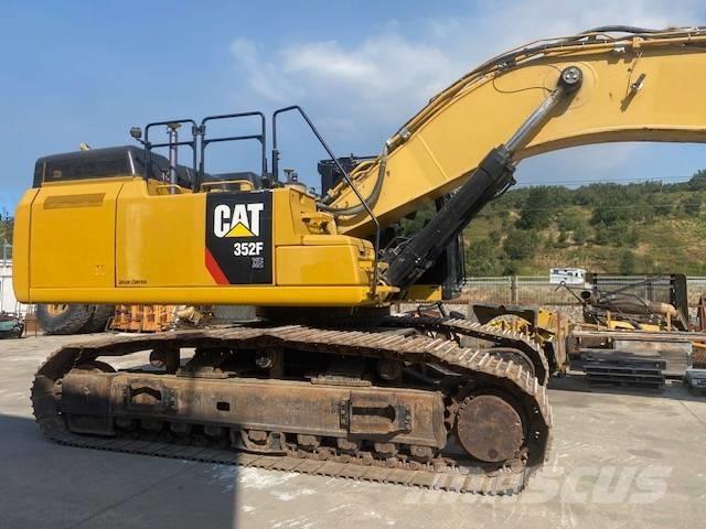 CAT 352 F Paletli ekskavatörler