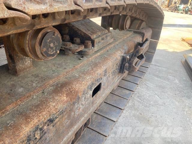 CAT 352 F Paletli ekskavatörler