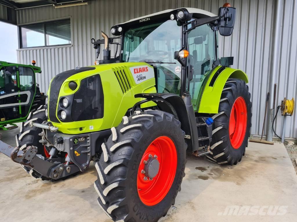 CLAAS Arion 440 CIS Traktörler