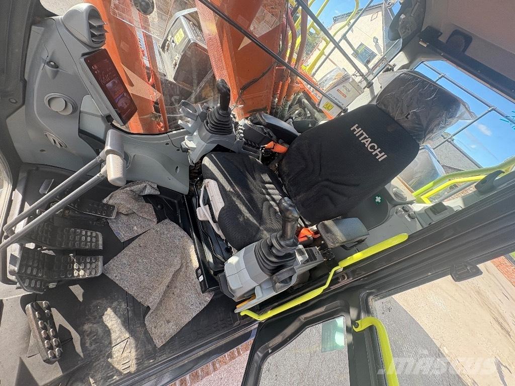 Hitachi ZX 210 LC-7 Paletli ekskavatörler