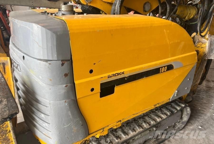 Brokk 180 Yıkım ekskavatörleri