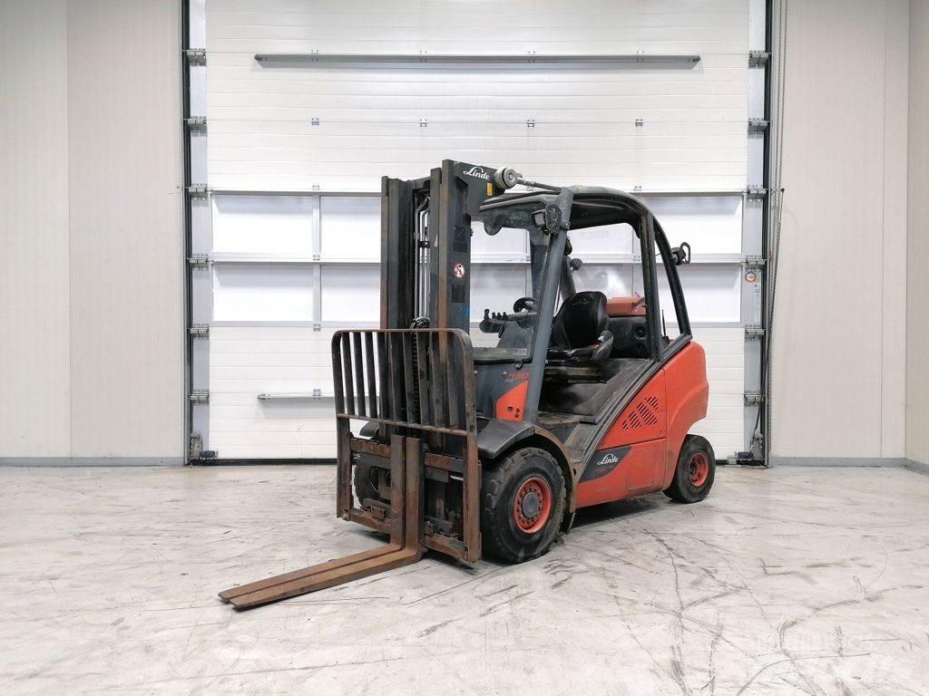 Linde H30T-02 LPG'li forkliftler