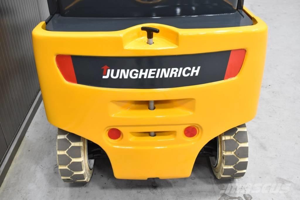 Jungheinrich EFG 318 Elektrikli forkliftler