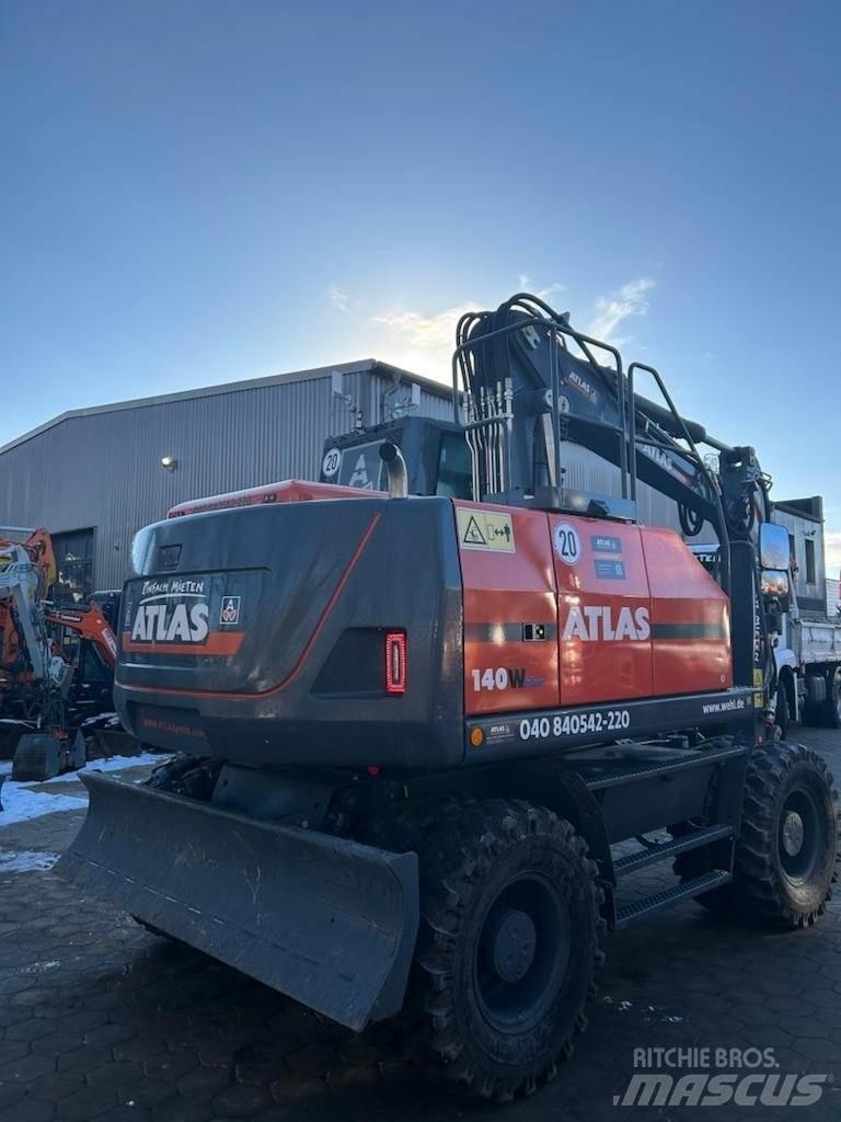 Atlas 140W-BLUE Lastik tekerli ekskavatörler