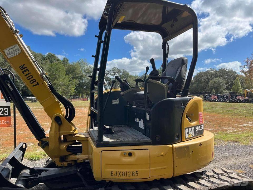 CAT 305.5 E2 CR Mini ekskavatörler, 7 tona dek