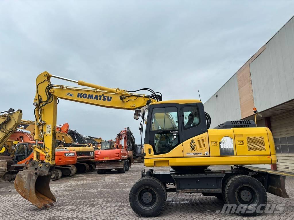 Komatsu PW 180-7 Lastik tekerli ekskavatörler