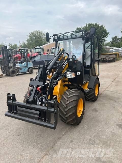 JCB 403 PLUS Tarimsal teleskopik yükleyiciler