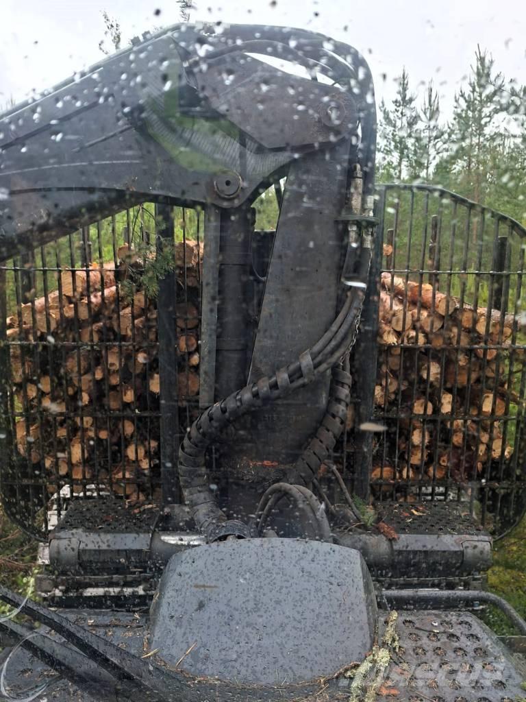 Ponsse BUFFALO 8W Tomruk yükleyici traktörler