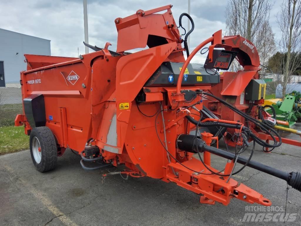 Kuhn Primor 5570 M Balya ögütücü, kesici ve açicilar